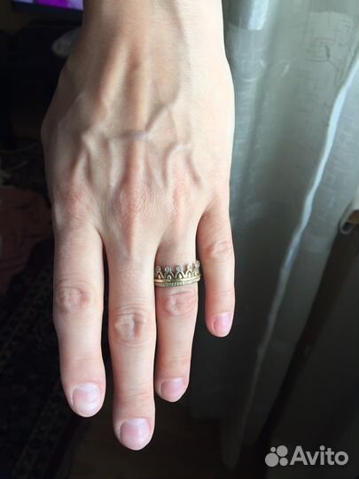 Бриллиантовое кольцо-корона