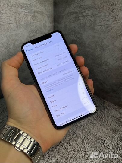 iPhone 11 Pro, 64 ГБ