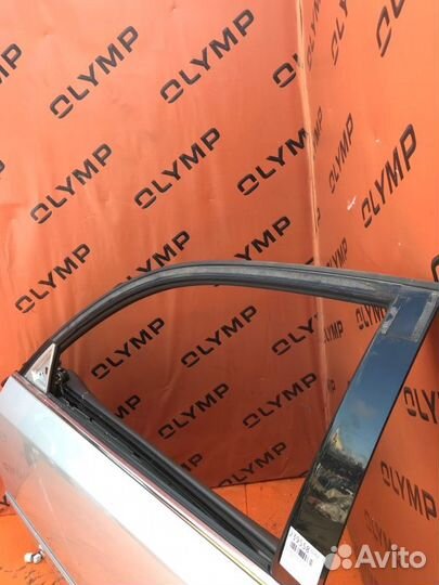 Стекло двери переднее левое Toyota Mark Ii GX110