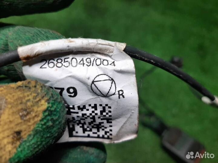 Замок ремня безопасности передний левый Renault D