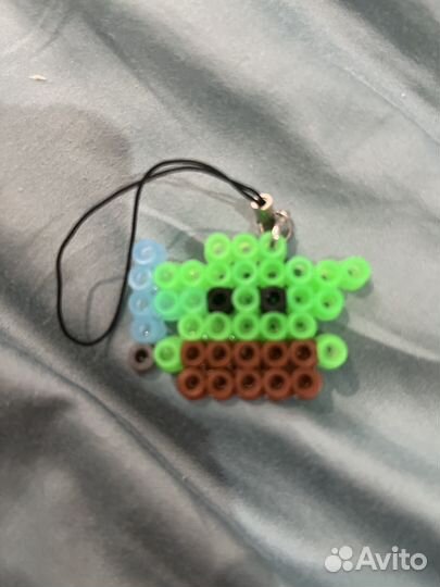 Брелок из термо мазайки бейби йода