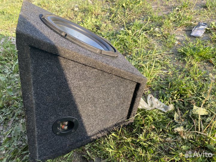 Сабвуфер и усилитель