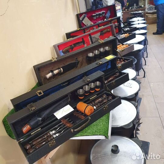 Подарочный набор шампуров в чемодане