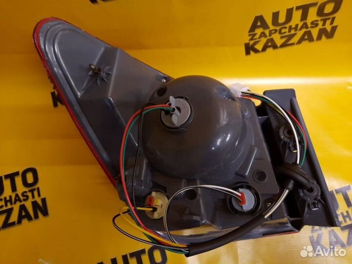 Фонарь задний правый внешний Chevrolet Cruze cедан