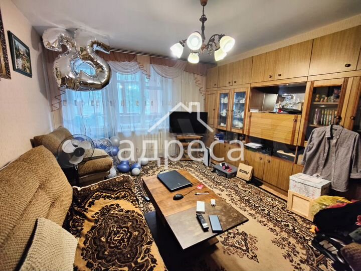 4-к. квартира, 74,3 м², 1/9 эт.