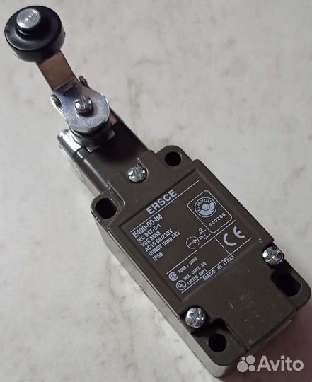 Концевой выключатель ersce E400-00-IM