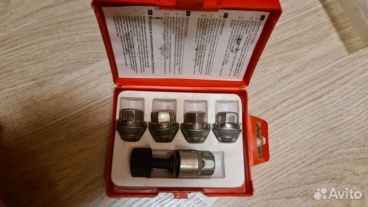 Гайки-секретки heyner T2