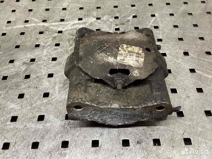 Суппорт задний правый Citroen C5