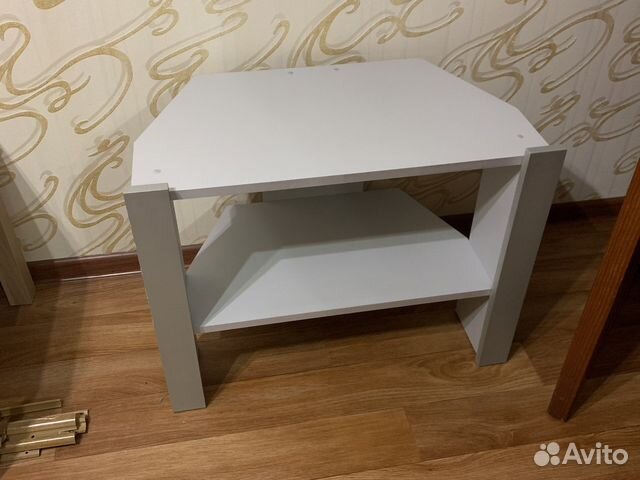 Тумба под телевизор