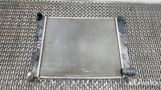 Радиатор системы охлаждения KIA CEE'D 2 (JD) (5AD0