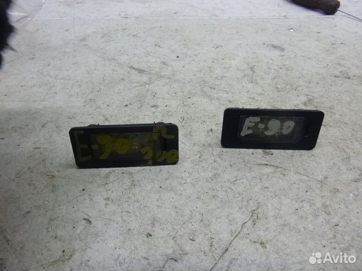 Плафон освещения номера BMW E90/E91 2005-2012