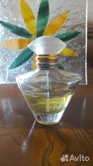 Полфлакона Мэри Кей