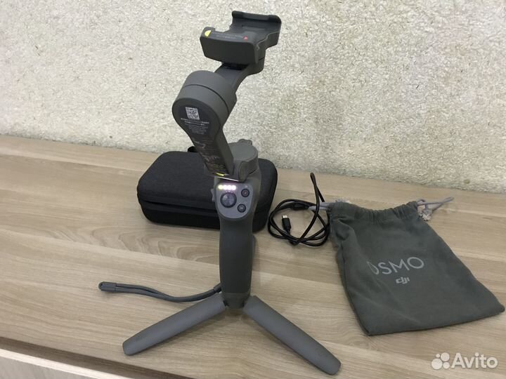 Стабилизатор для Смартфона Dji Osmo Mobile 3 Combo