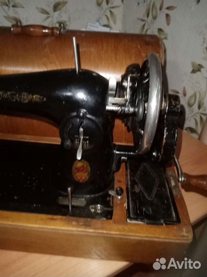 Швейная машина Подольск ручная бу