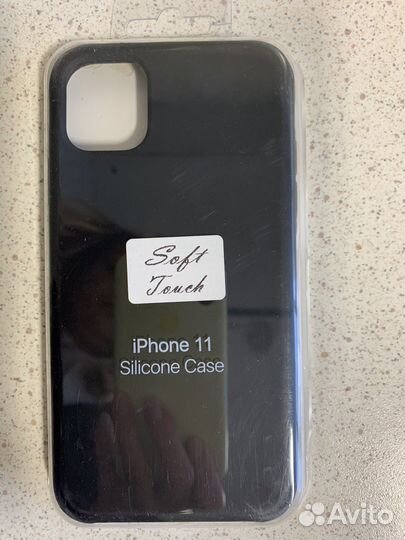 Чехол на iPhone 11