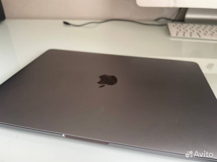 Apple MacBook Pro 13
