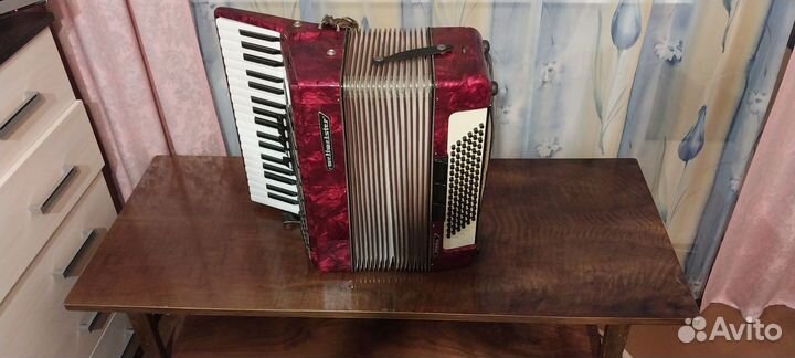 Аккордеон weltmeister stella