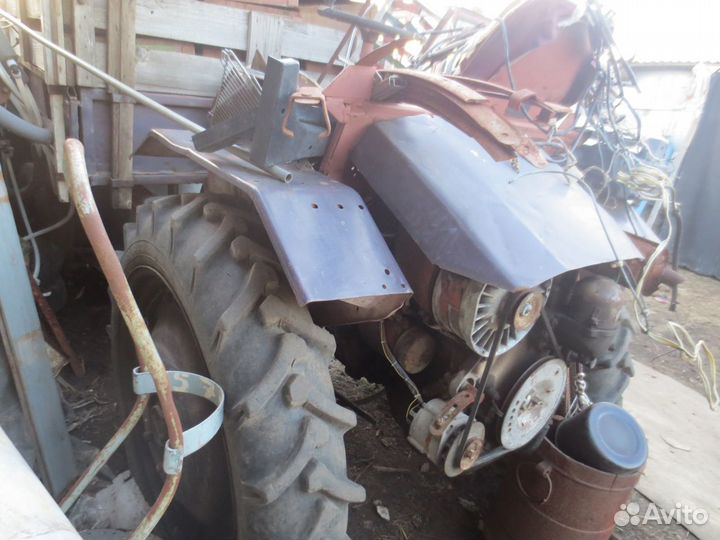 Запчасти на трактор т 16
