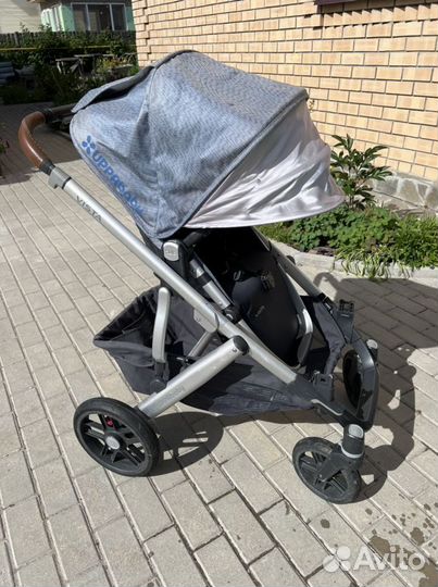 Коляска для двойни или погодок Uppababy Vista