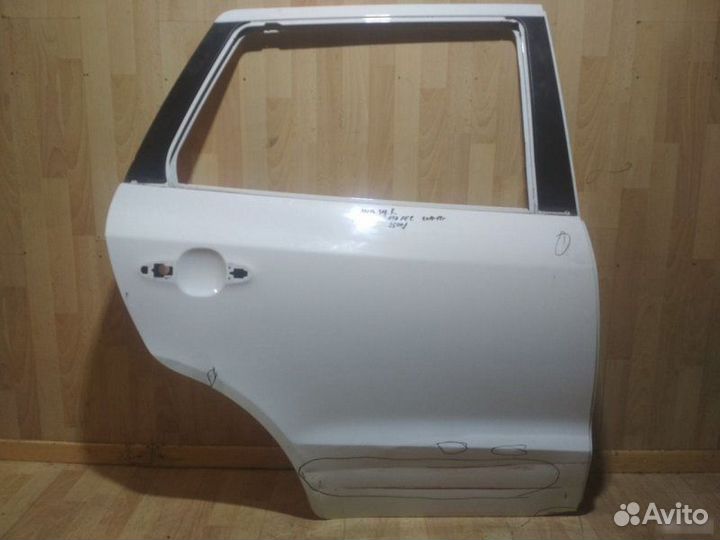Дверь Hyundai Santa Fe2 С 2010