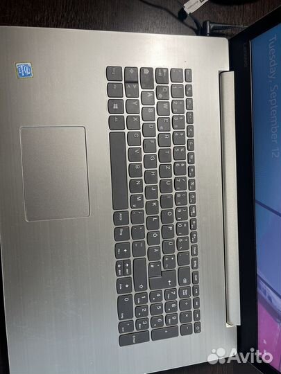 Lenovo ideapad 330 17ikb