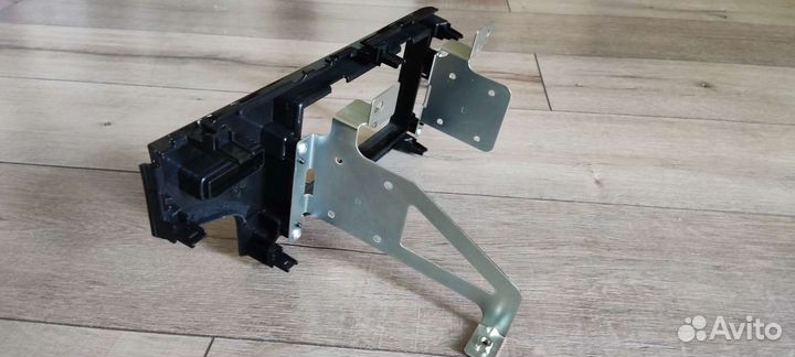 Рамка для автомагнитолы Honda Fit III