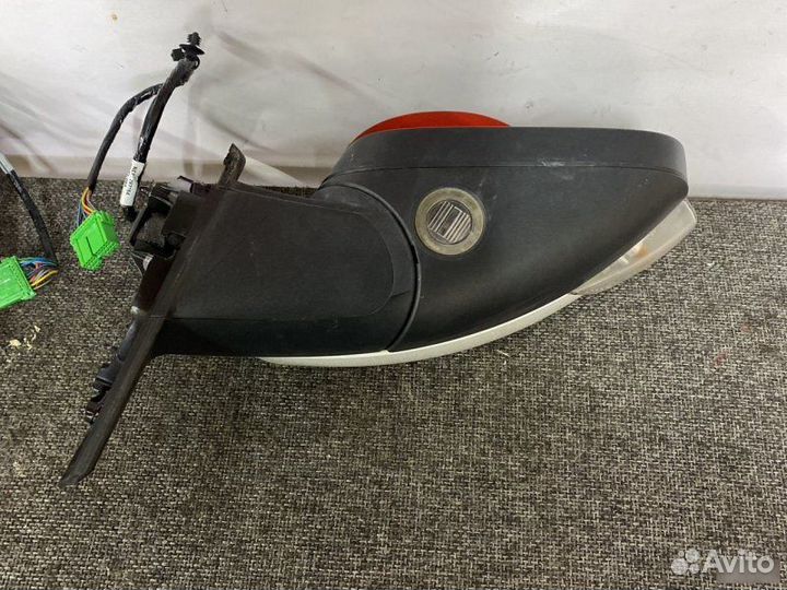 Зеркало правое Volvo Xc60 DZ