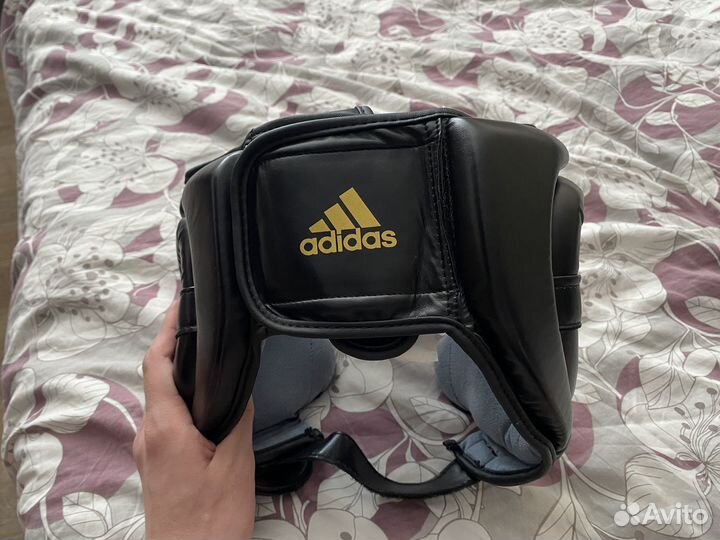 Боксерский шлем adidas