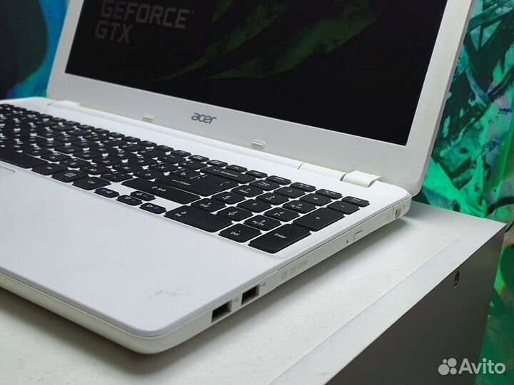 Игровой ноутбук : I5 / Geforce 820M (Рассрочка)