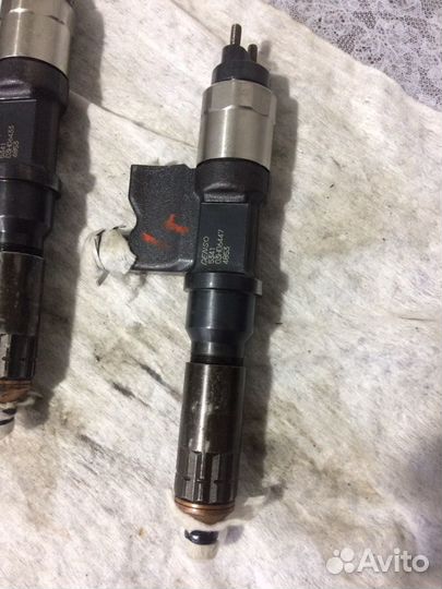 Форсунки) распылитель.Denso 5341-03HO-4853 Isuzu e