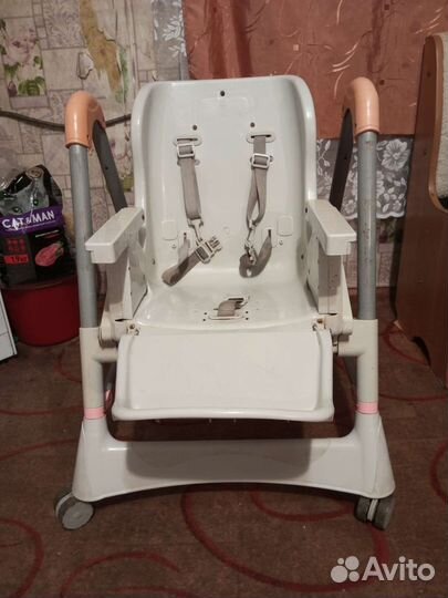 Стул для кормления