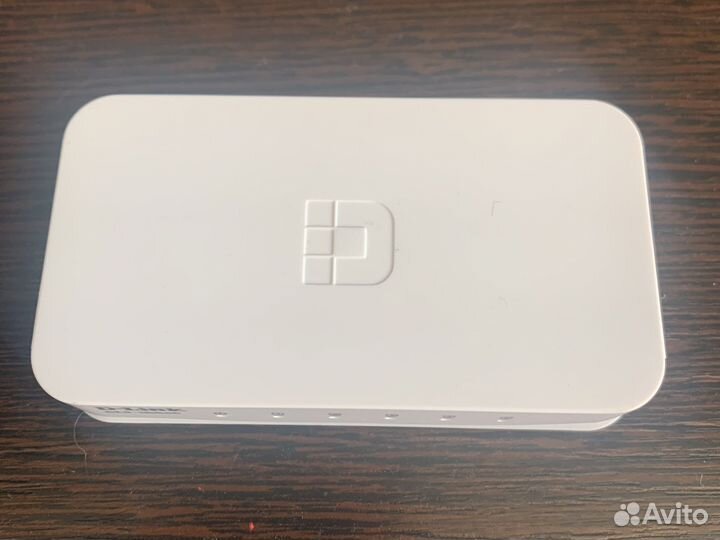 Коммутатор dlink Des-1005c