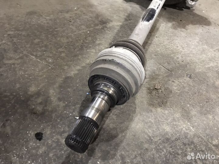 Задний привод Порше Панамера 970