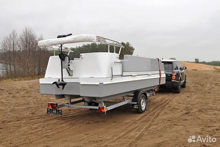 Катер-понтон новый