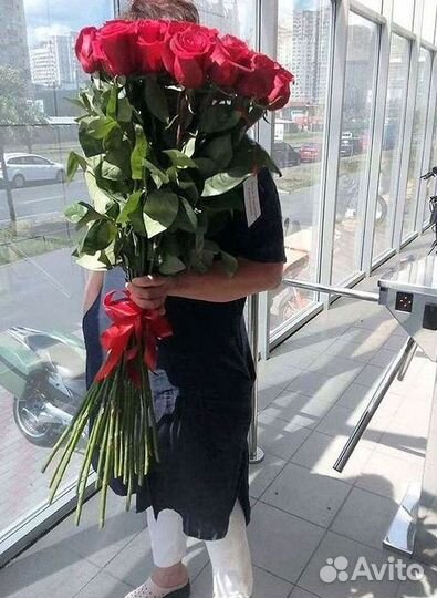 Букет роз 101 роза 51 роза