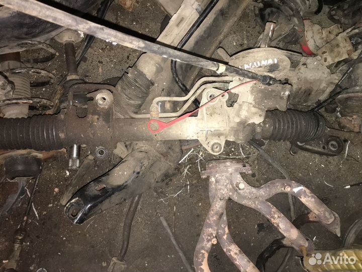 Рулевая рейка Renault Laguna 1