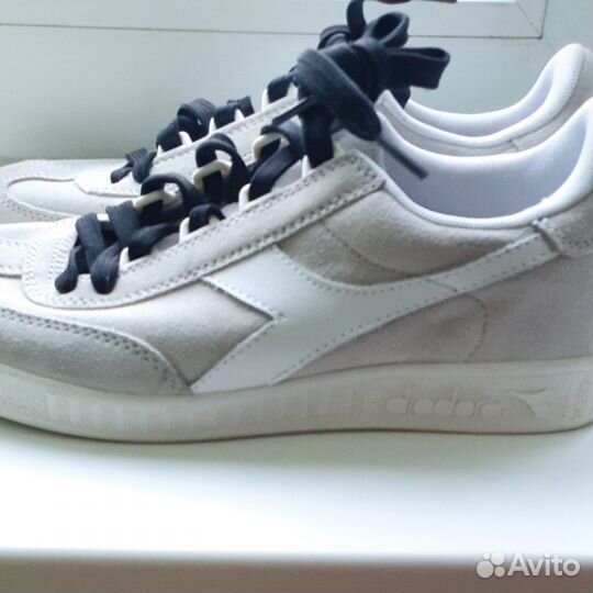 Кроссовки мужские 41 размер бу