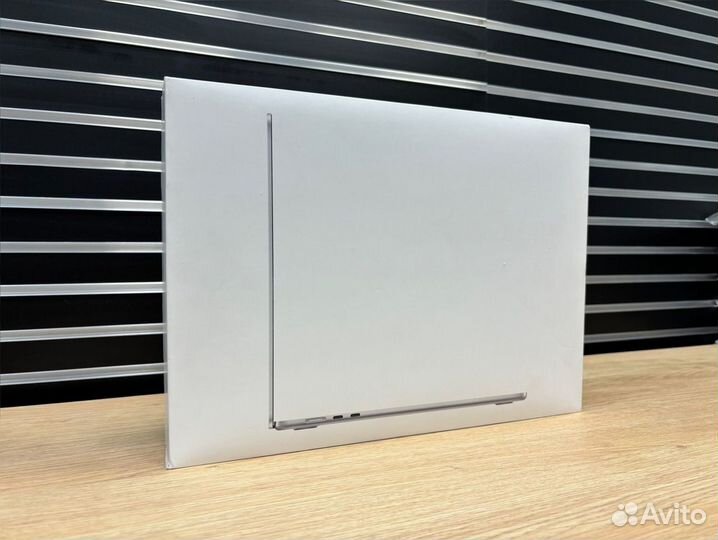 MacBook Air 15 M3 8/256GB Silver