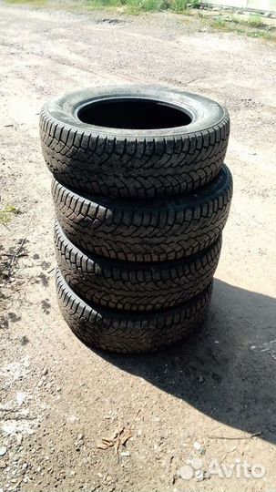 Pirelli Formula Ice 225/65 R17 102T