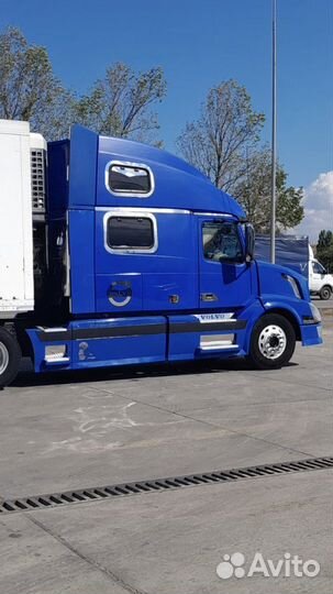 Volvo VNL 780, 2003
