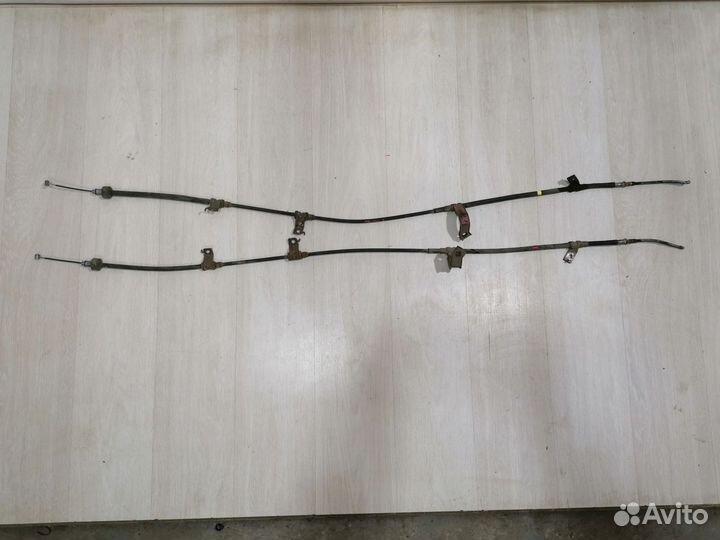 Трос ручника Kia RIO 2 Лев, Прав