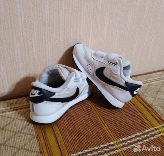 Кроссовки nike для малышей