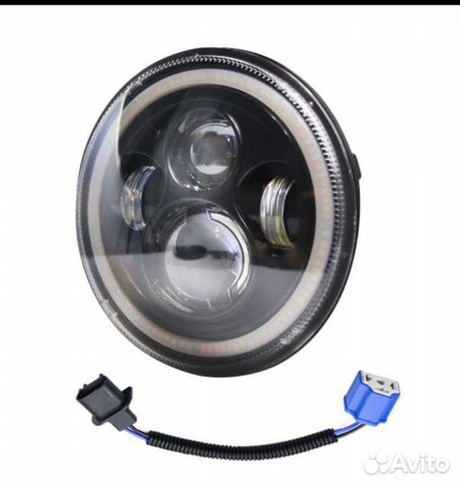 Две фары б/у на,ниву