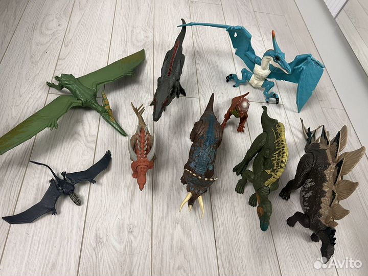 Динозавры jurassic world