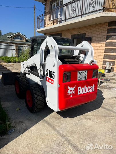 Требуется водитель на мини погрузчик