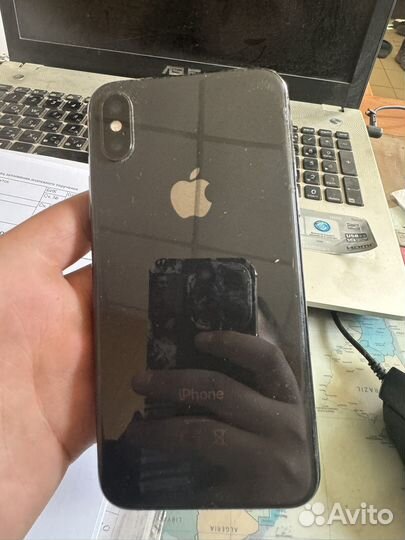 iPhone X, 64 ГБ