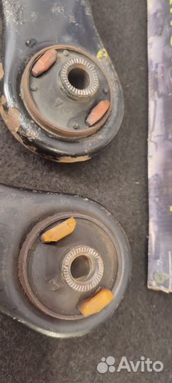 Передний правый рычаг Chery Tiggo 5