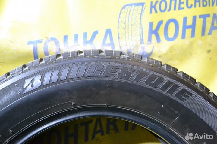 Bridgestone Blizzak Revo GZ 215/60 R16