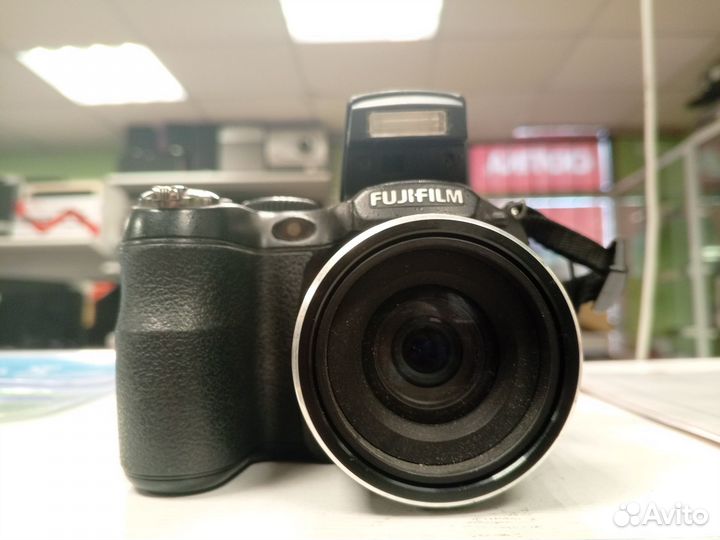 Фотоаппарат Fujifilm Finepix S1600