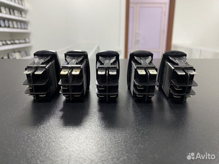 Кнопки на дополнительное освещение 12-24V